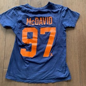 NHL McDavid Oilers T-shirt for youth!